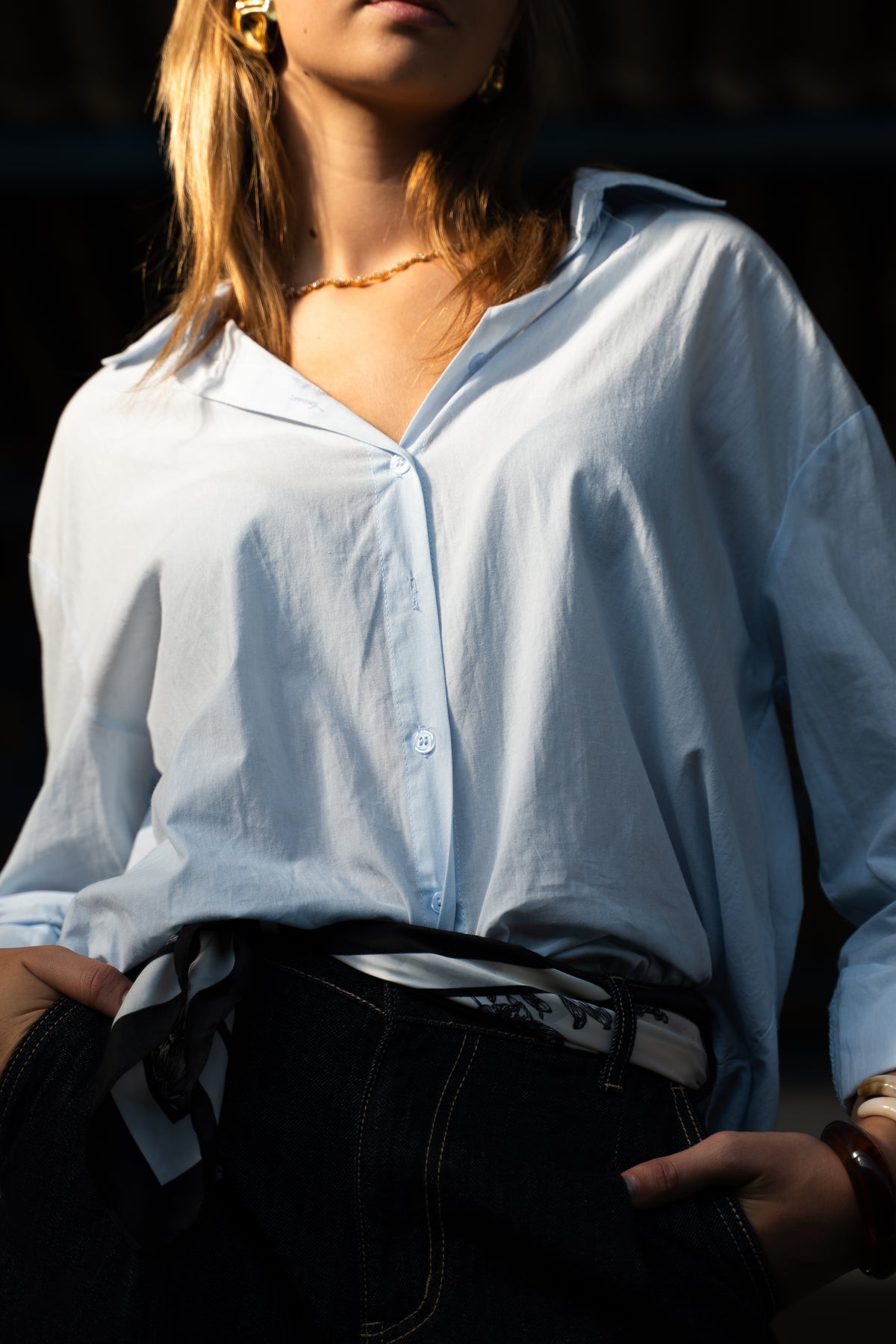 Chemise avec écharpe à rayures