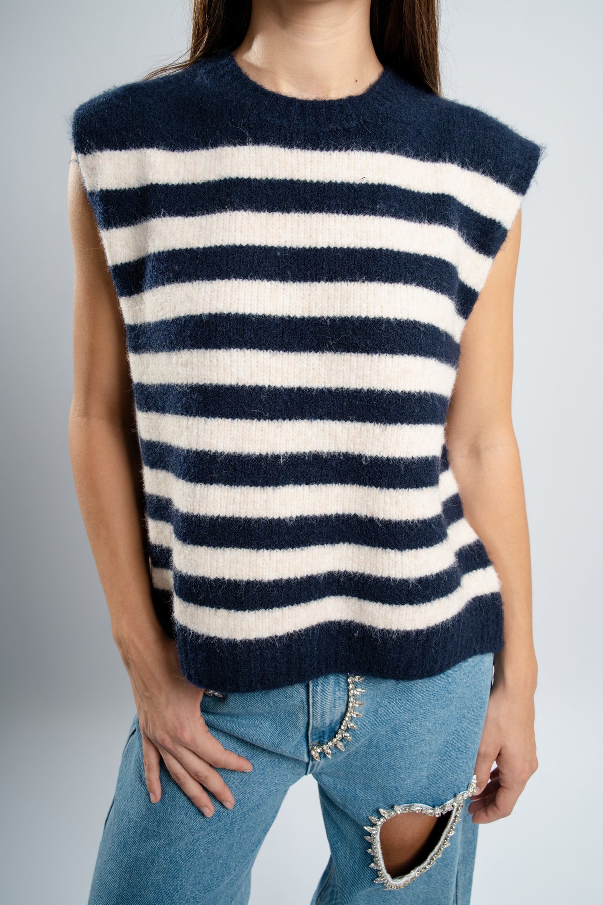 Pull sans manche dos nu