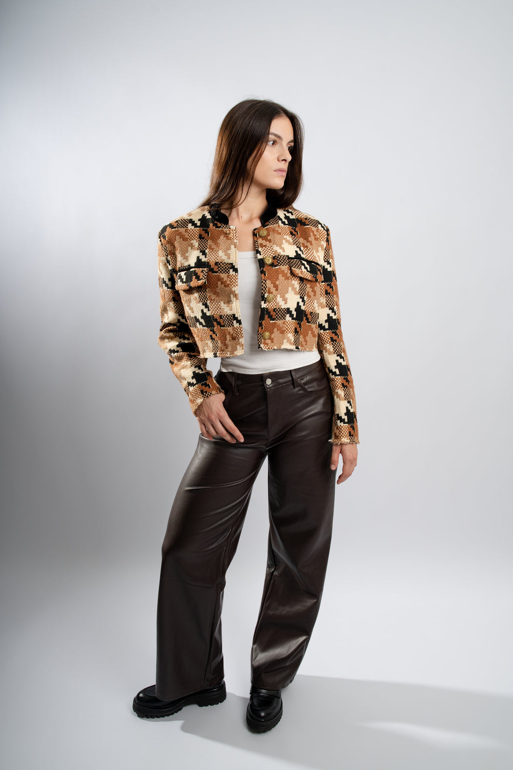 Veste cropped imprimée camel