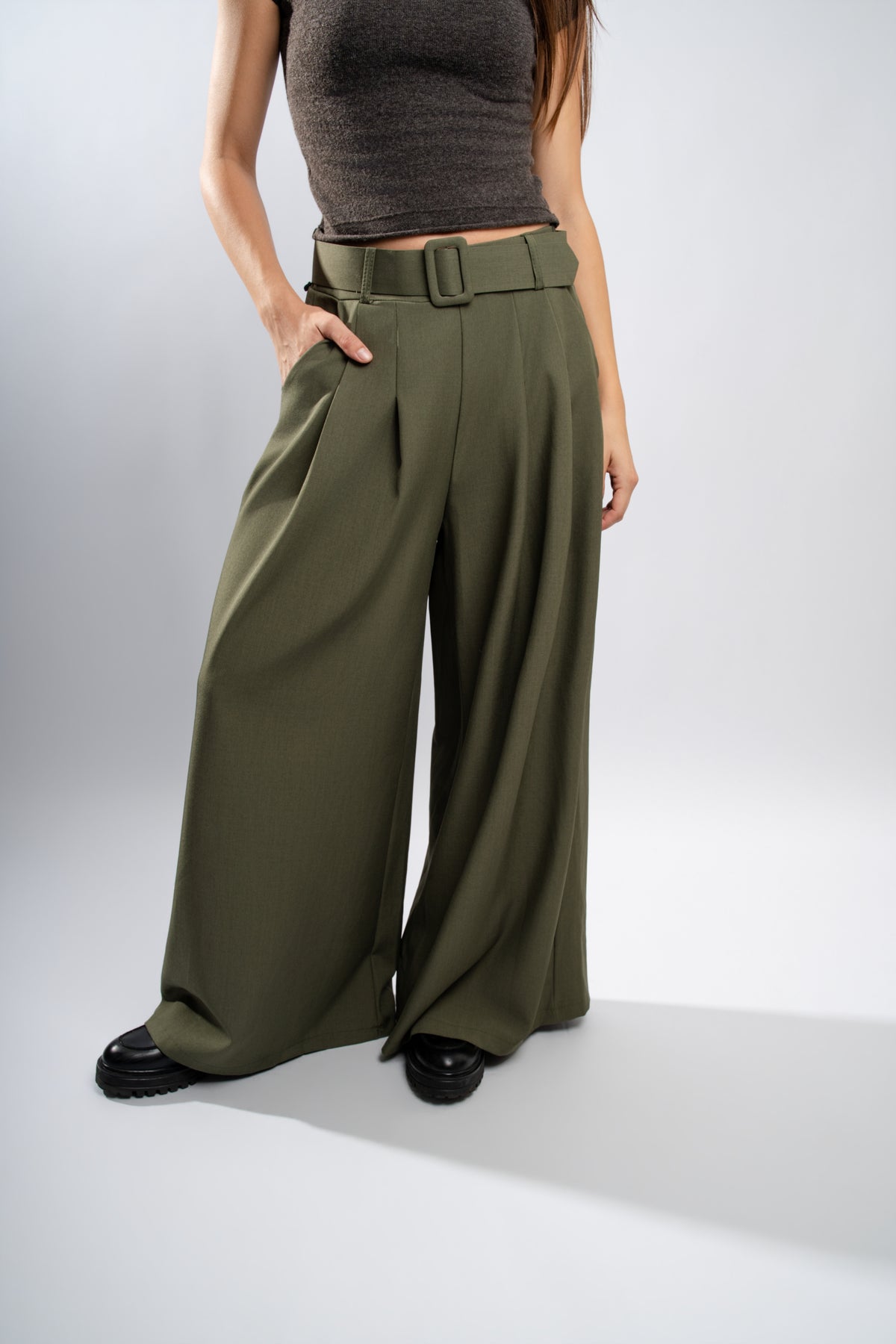 Pantalon palazzo à pinces
