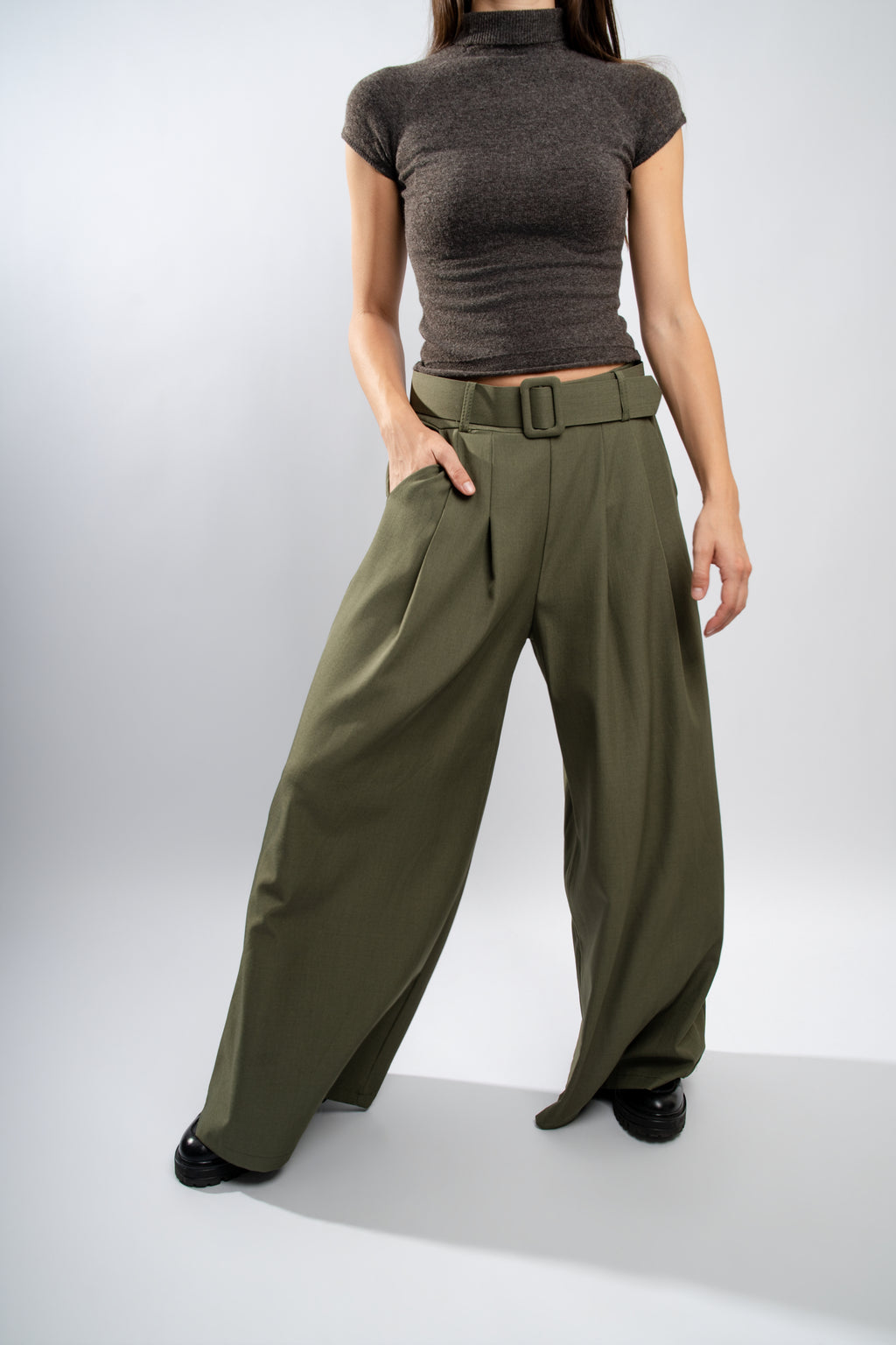 Pantalon palazzo à pinces